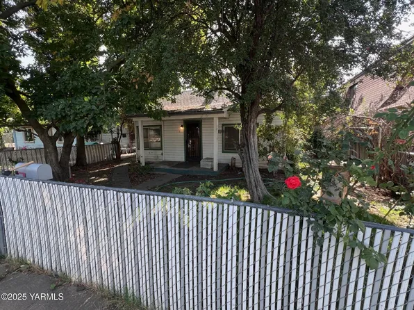 1316 McKinley Ave, Yakima, WA 98902