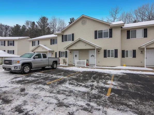 3801 Vale Dr, Traverse City, MI 49686