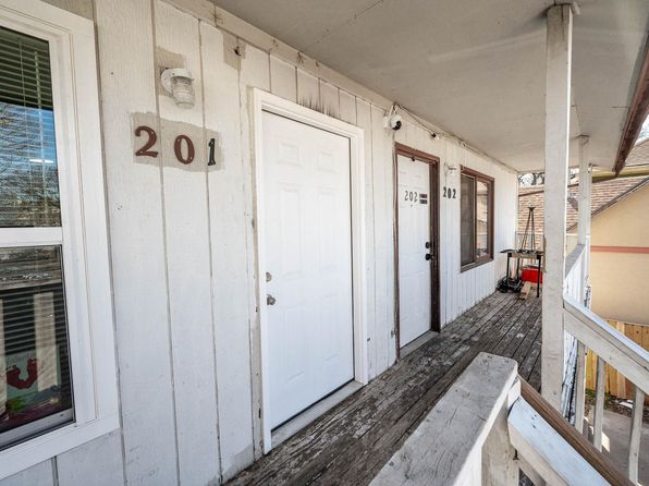 wichita-kansas-2062429182 picture