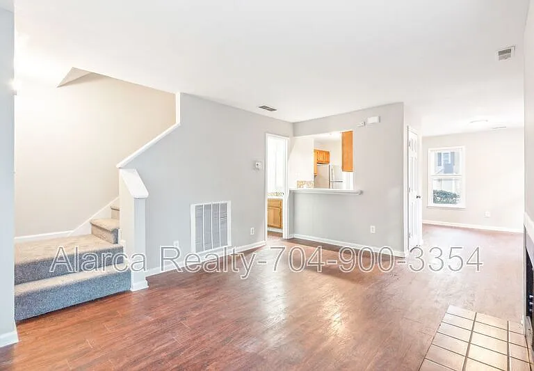 3136 Driftwood Dr #A — Photo 6