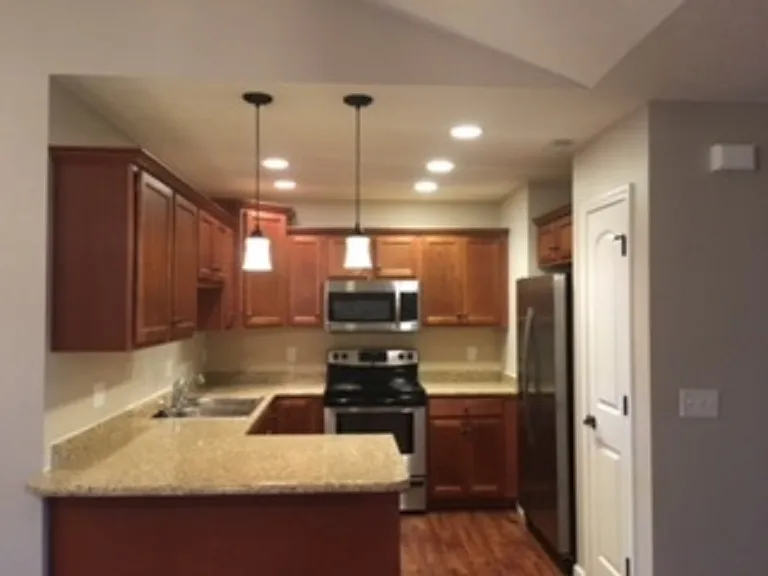321 Lauren Circle Dr — Photo 9