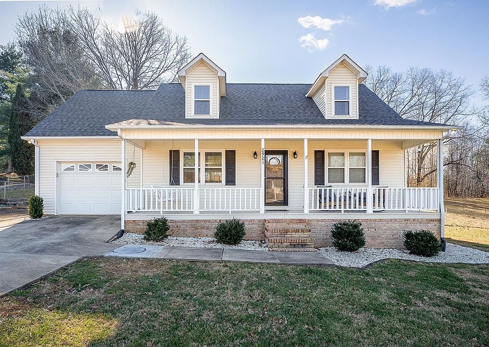 1st image of 2921 Deerhaven Dr S