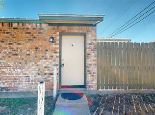 725 Peppertree Dr APT 16, Bryan, TX 77801