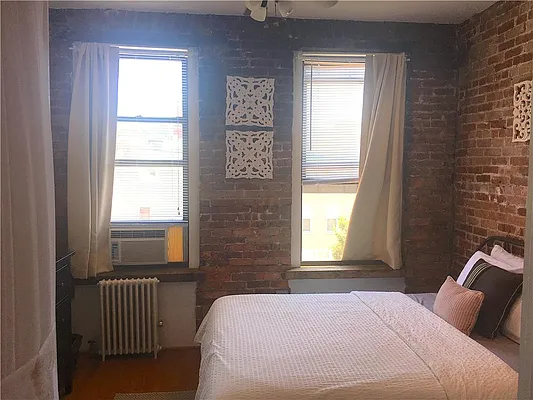 Rented by R New York | media 1