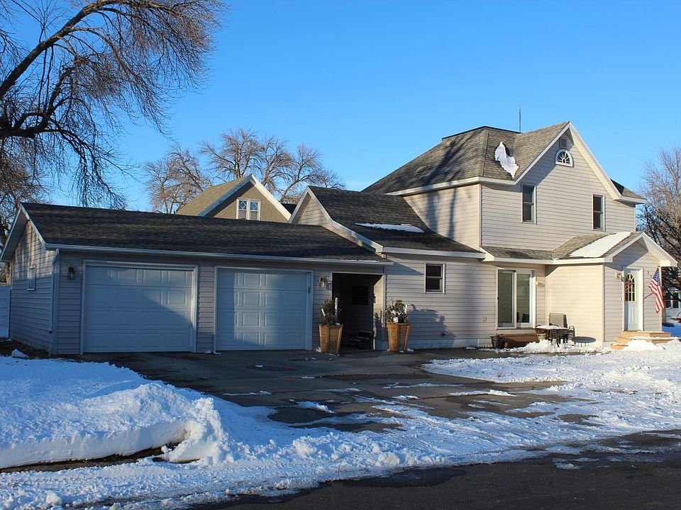 804 9th Ave, Clarkfield, MN 56223 Zillow