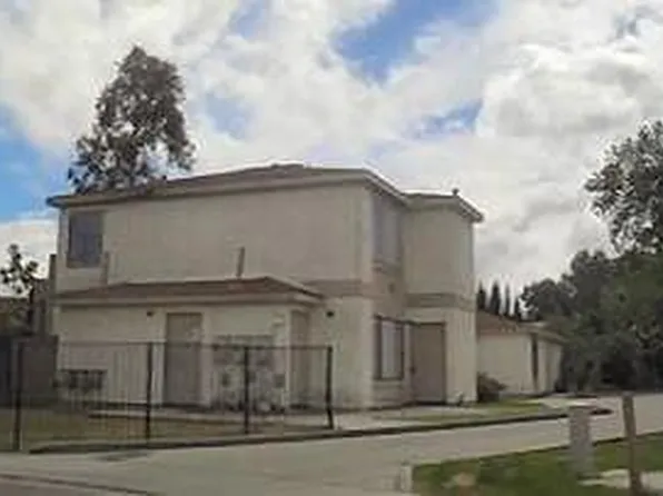 1520 Lynne Renee Ct #3, Modesto, CA 95358