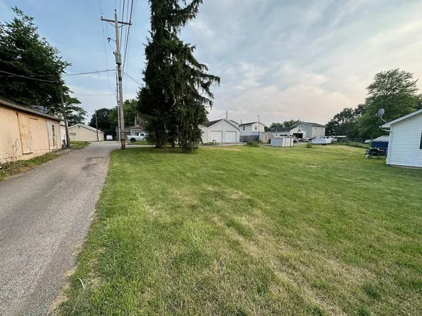 119 Hayward St, Circleville, OH 43113