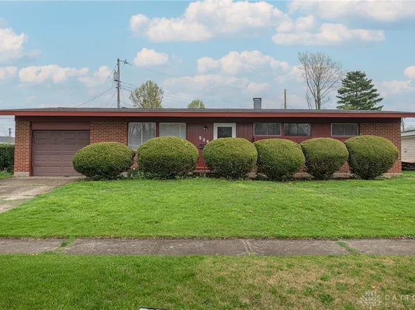 234 Gramercy Dr, Riverside, OH 45431
