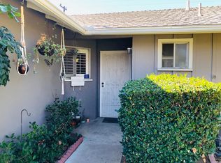 2610 S Olive St, Santa Ana, CA 92707