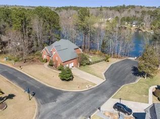 100 Shores Edge Dr, Chapin, SC 29036