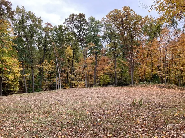 1899 Buell Ct, Rochester, MI 48306