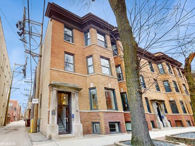2011 N Seminary Ave APT A, Chicago, IL, 60614
