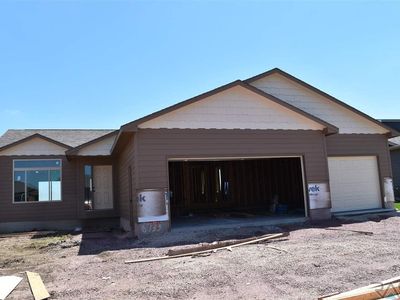 6733 E 44th St, Sioux Falls, SD, 57110