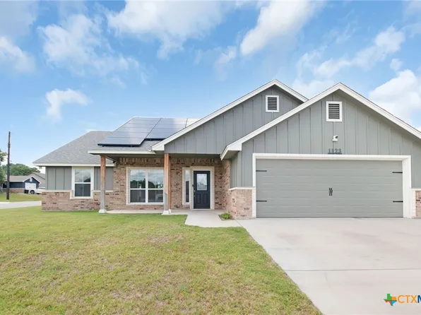 1123 Limestone Dr, Lampasas, TX 76550