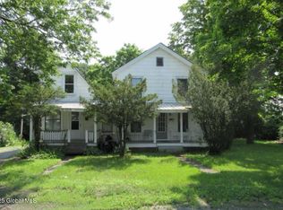 624 Lower Oak St, Hudson Falls, NY 12839