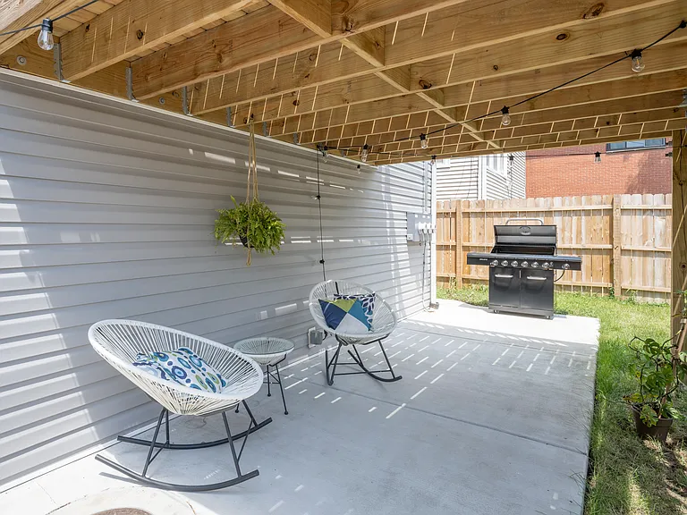 3261 N Central Park Ave #2 — Photo 13