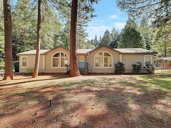 2nd image of 138 Big Fir Rd