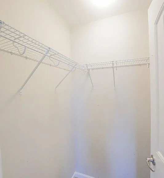 165 Greyfield Cir — Photo 34