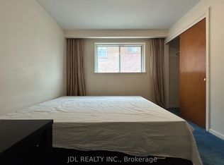 135 Estelle Ave #Aa, Toronto, ON M2N 5H6
