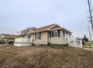 3616 S Grand Traverse St, Flint, MI 48507