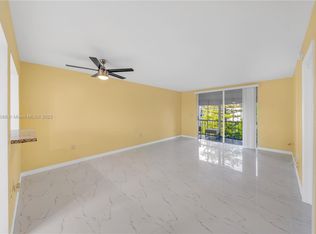 2905 Point East Dr APT L408, Aventura, FL 33160