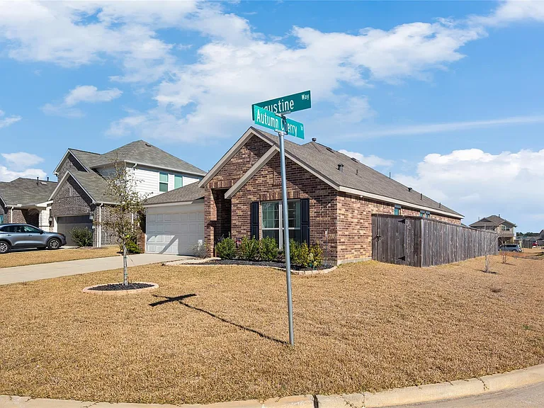 237 Augustine Way — Photo 34