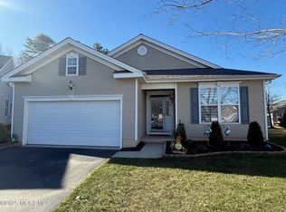 7 Old Mill Ct, Barnegat, NJ 08005