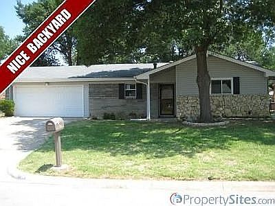 1st image of 736 Ponderosa Dr