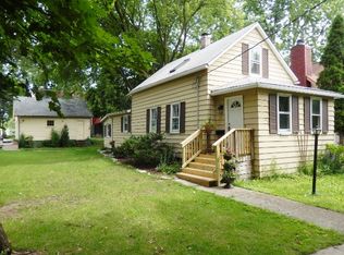 204 Broadway St, Libertyville, IL