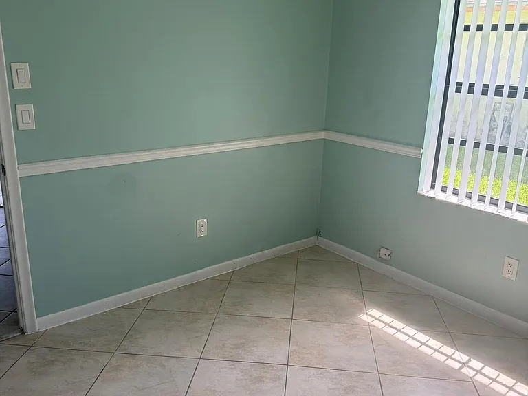 1463 Summit Run Cir — Photo 18