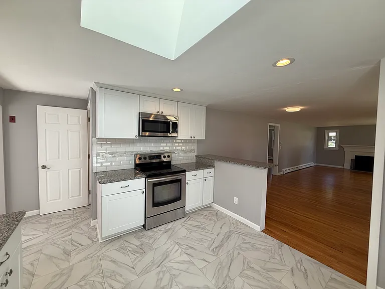 8 Starr Ln — Photo 29
