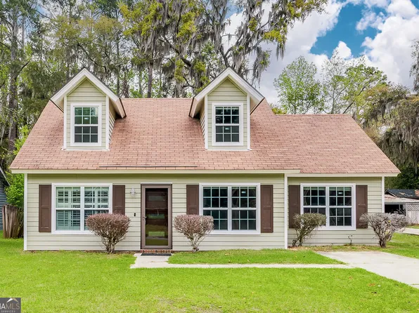 6 Jasmine Ct, Savannah, GA 31406