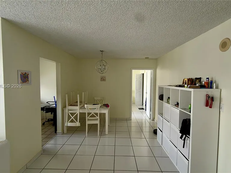 16909 N Bay Rd #907 — Photo 6