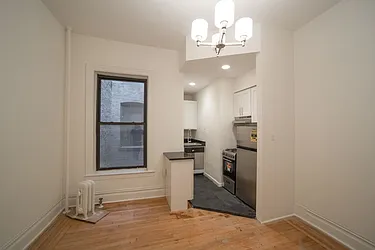 Rented by Jonathan Wachtel, LREB