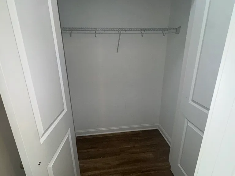 114 Stephen Dr — Photo 9