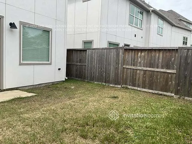 10518 Executive Lake Dr — Photo 11