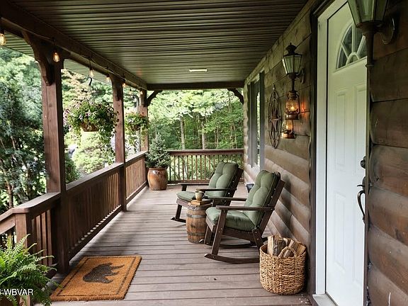 4th image of 266 Pine Hill Rd