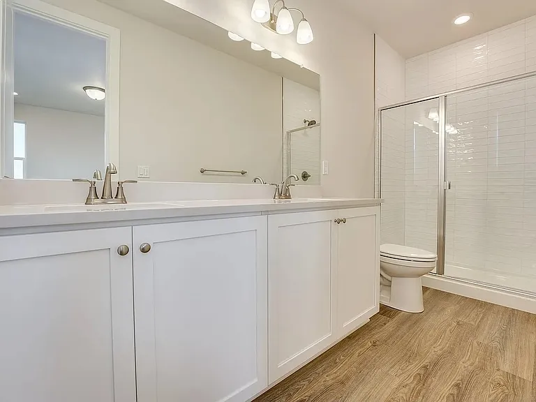 8266 SE Blanton — Photo 21