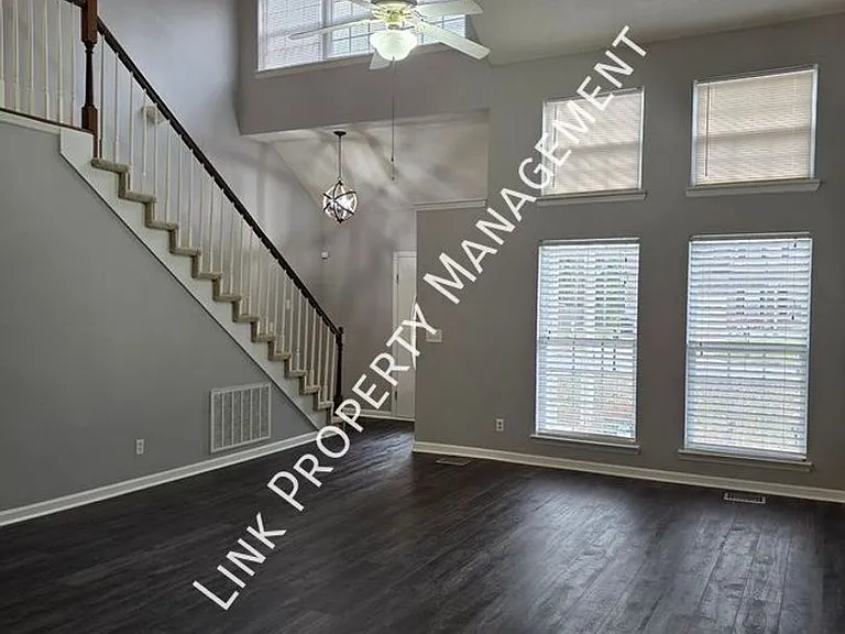 6383 Rim Crest Ln — Photo 35