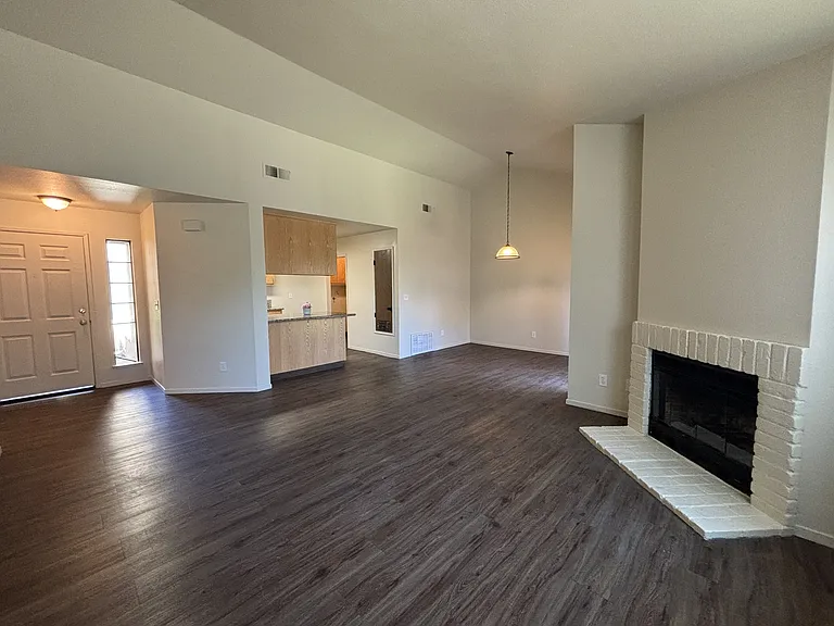 3500 Shawnee Dr #B — Photo 8