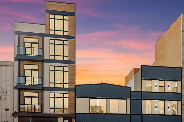 Rented by Voro, LLC | media 4