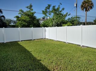 13917 1st St, Fort Myers, FL 33905