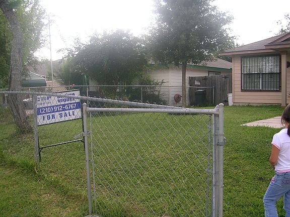 4th image of 8743 Seven Seas Dr