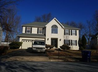 24 London Rd, Burlington, NJ 08016