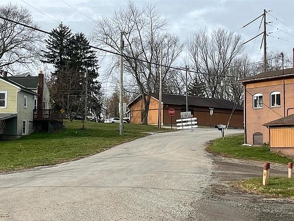 5th image of 13729 Galehouse Rd
