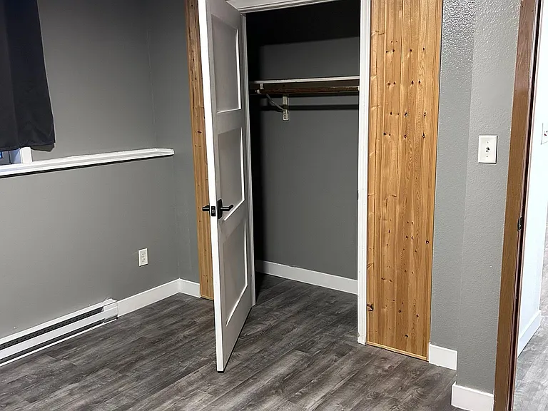 107 Maple St #103 — Photo 8