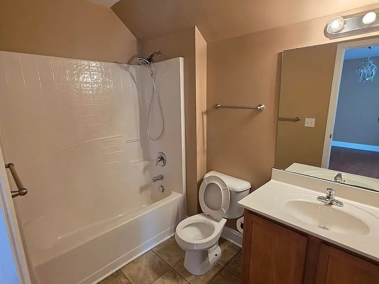 9 Haven Point — Photo 29