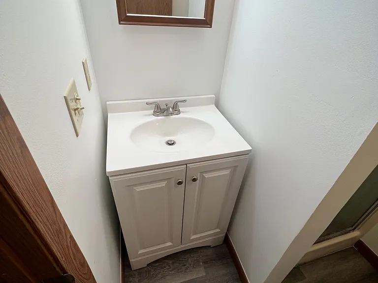 17523 Pond Cir — Photo 13