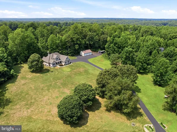 1810 Squaw Valley Ln, Prince Frederick, MD 20678