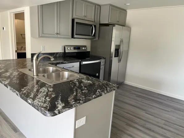 803 Smith St #A, Somerset, PA 15501